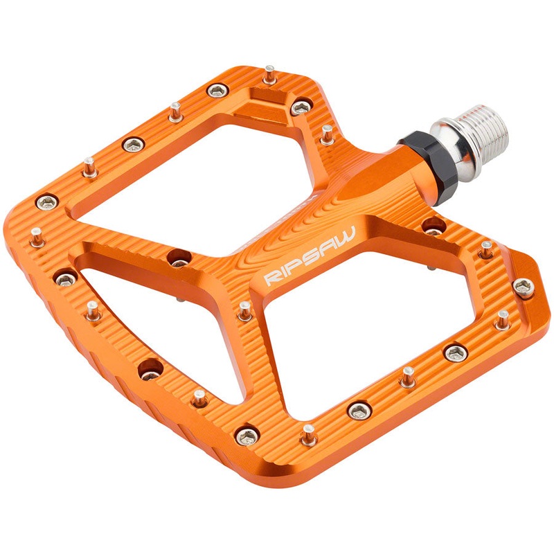 Wolf Tooth Ripsaw Aluminum Pedals – Platform Aluminum 9/16″ Black Orange