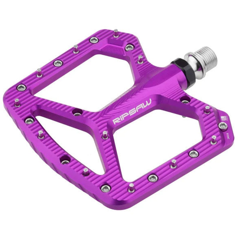 Wolf Tooth Ripsaw Aluminum Pedals – Platform Aluminum 9/16″ Ultraviolet Purple
