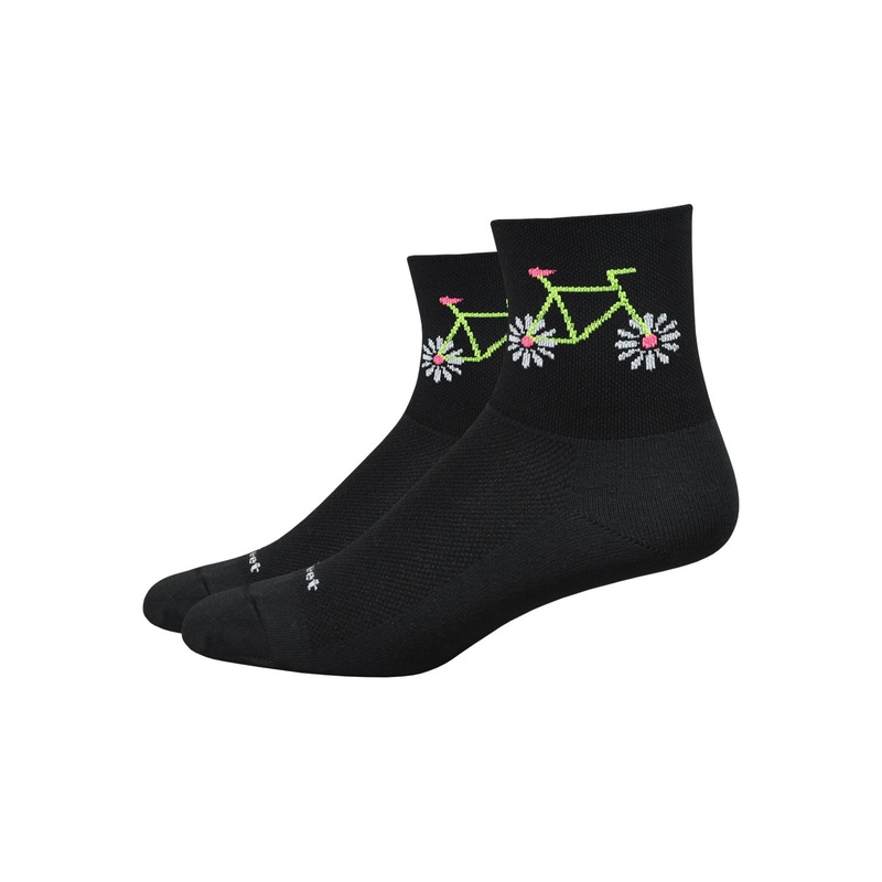 DeFeet Aireator 2-3″ Cuff Socks Pedal Power M Pair