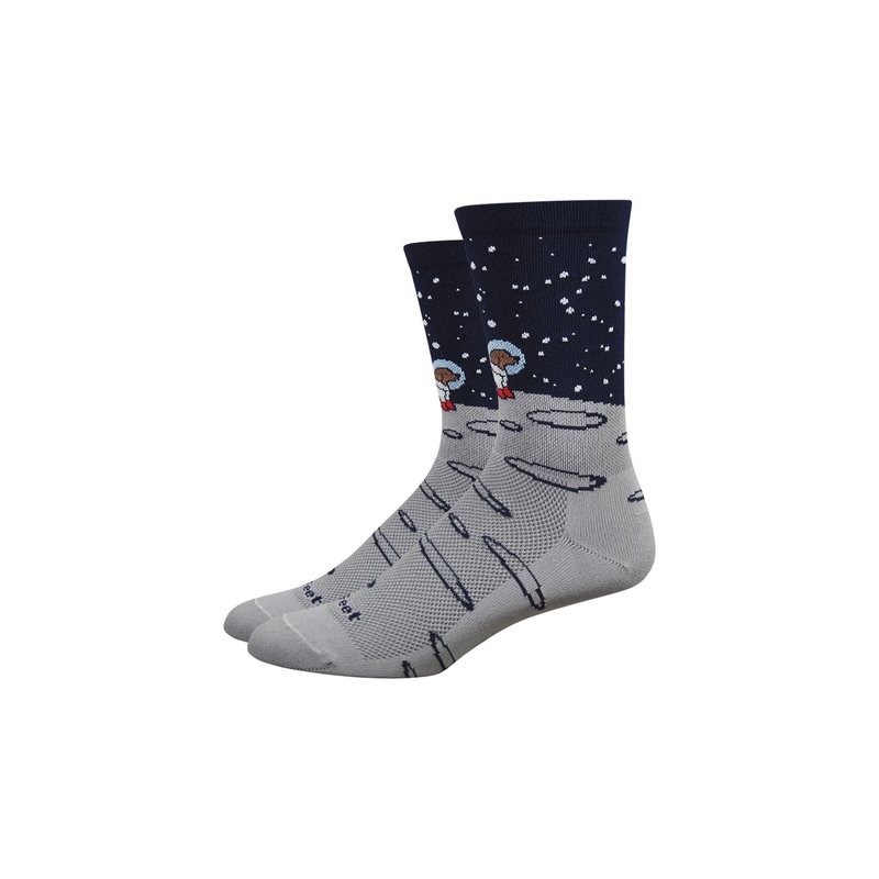 DeFeet Aireator 6″ Moon Doggo Socks 9.5-11.5 Gray