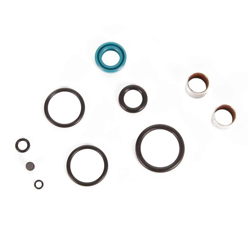 RockShox Rear Shock Service Kit – 200 Hour/1 Year Super Deluxe Coil A1-A2 2018+