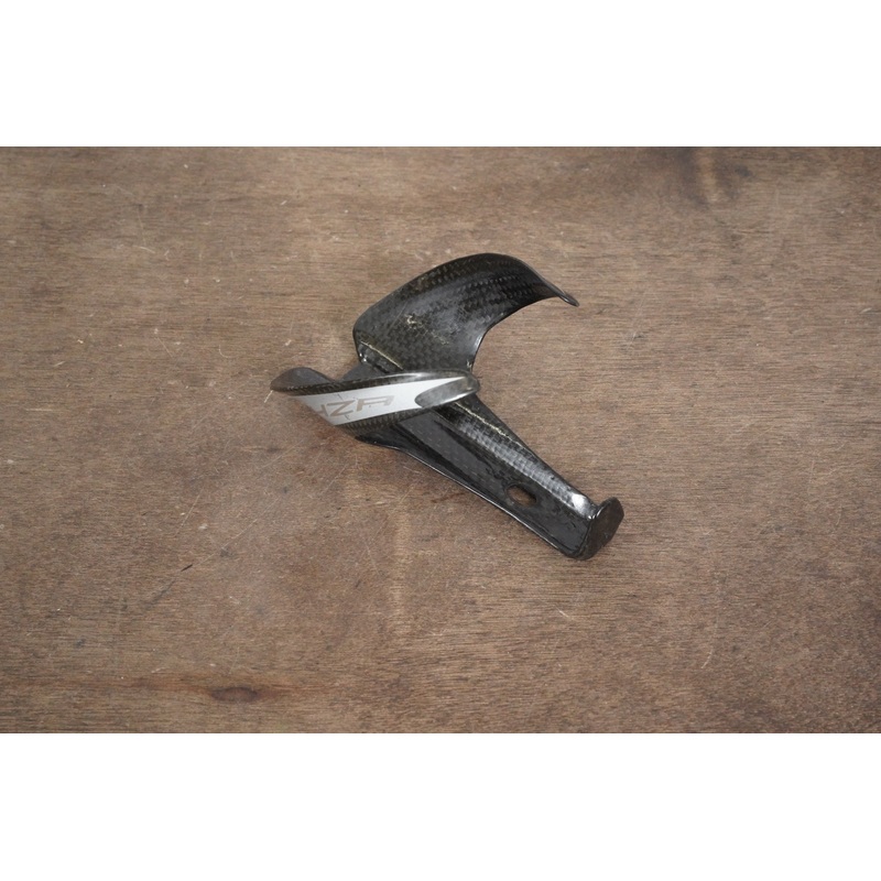 (1) 4ZA Carbon Water Bottle Cage 25g