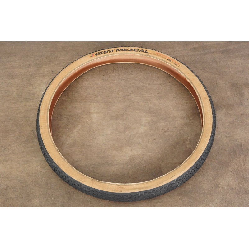 29×2.25″ Vittoria Mezcal XC-Race Skin Wall Tubeless Clincher MTB Tire