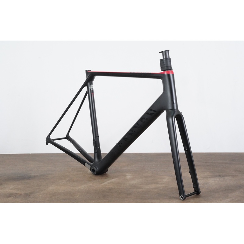 *Damaged* L (Large) Canyon Ultimate CF SLX Carbon Disc Brake Road Frameset