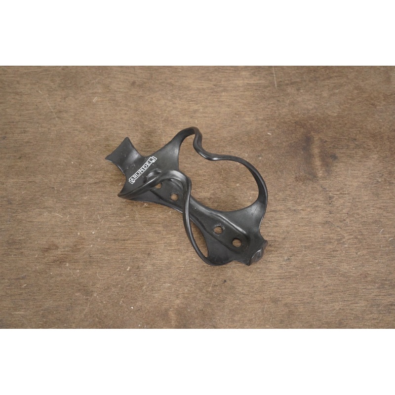 (1) Arundel Mandible Carbon Water Bottle Cages 24g