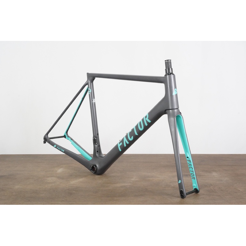 56cm Factor O2 Carbon Disc Brake Road Frameset