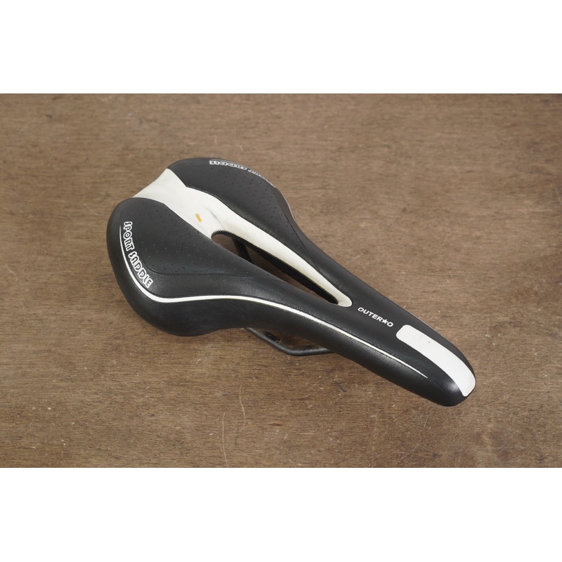 145mm Outero Steel Rail Road Saddle 341g