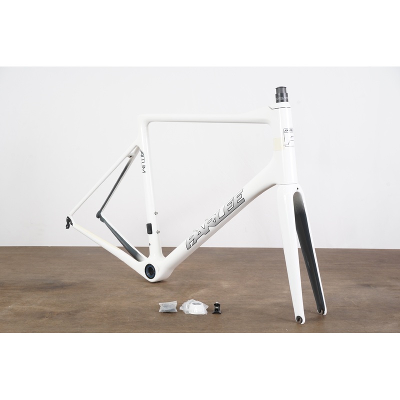 XL Parlee Altum Carbon Rim Brake Road Frameset