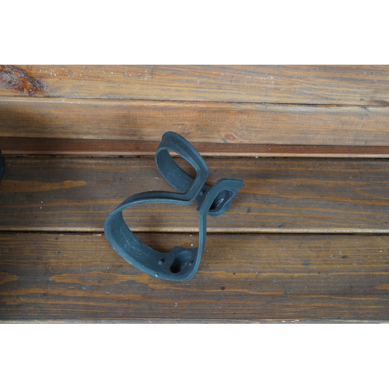 (1) Blackburn Water Bottle Cage 31g