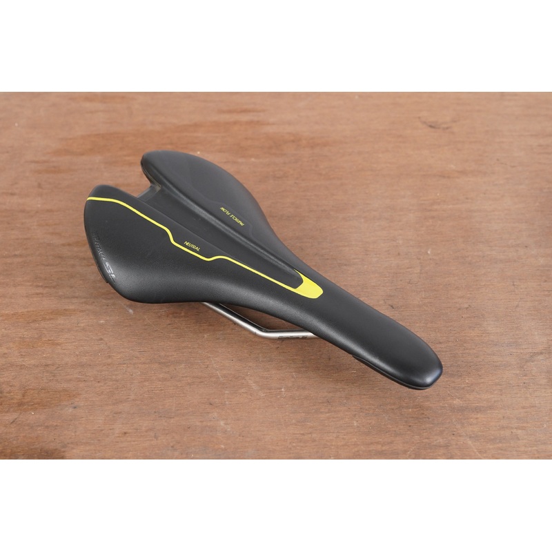137mm Giant Fleet SL SST Alloy Rail Road Saddle