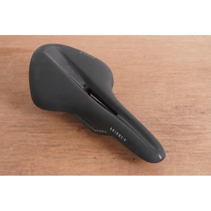 143mm (Large) Fizik Arione R1 Carbon Rail Road Saddle 207g