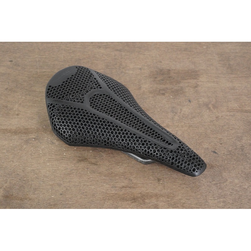 140mm Fizik Argo Vento R1 Adaptive Carbon Rail Road Saddle 192g
