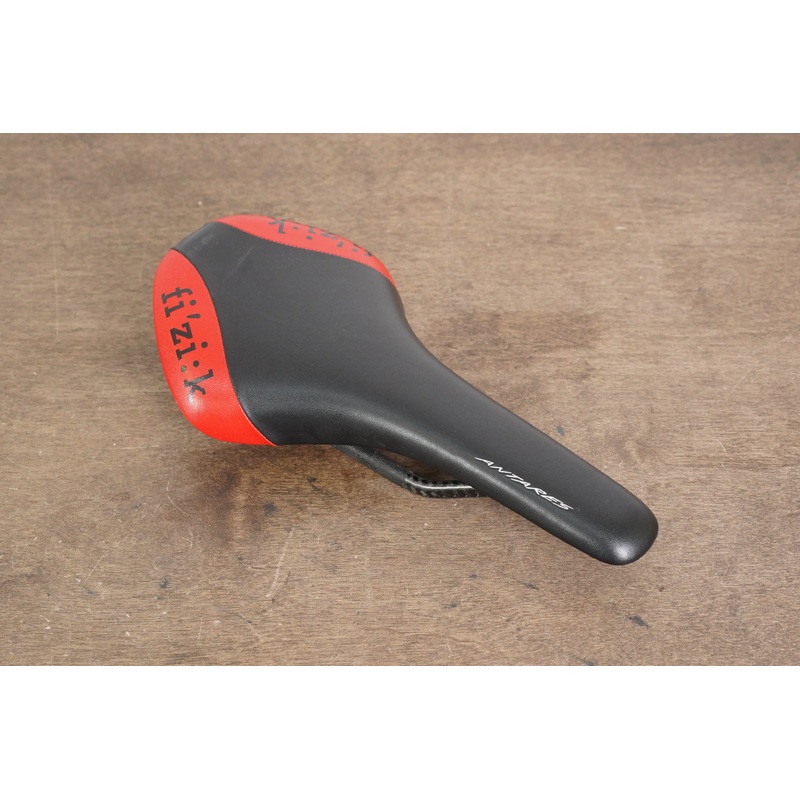 140mm (Regular) Fizik Antares R1 Carbon Road Saddle 163g
