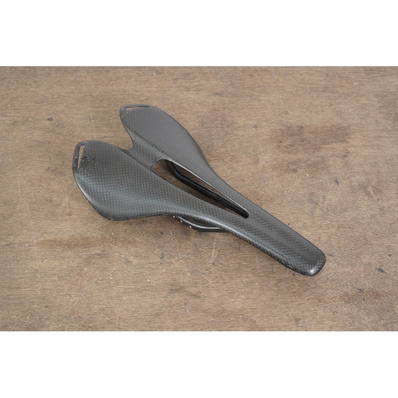142mm Carbon Road Saddle