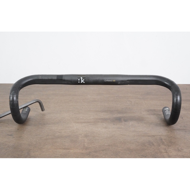 44cm Fizik Cyrano 00 Bull Carbon Compact Road Handlebar 31.8mm