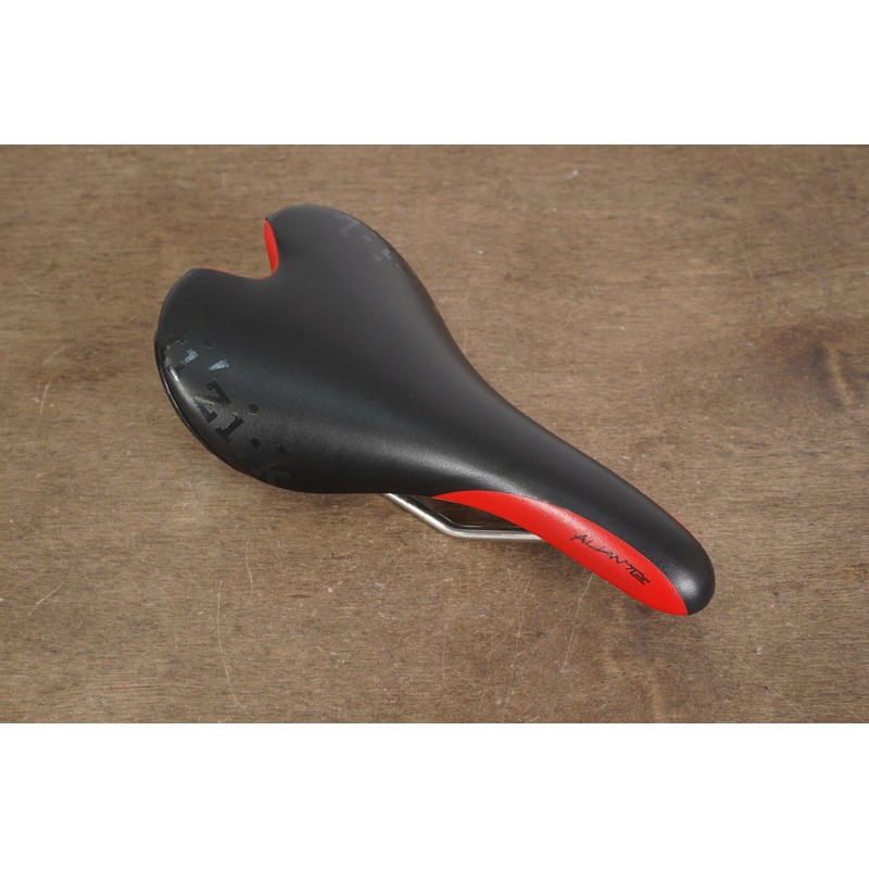 140mm Fizik Aliante Kium Rail Road Saddle 251g