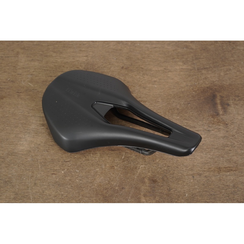 150mm Fizik Tempo Argo R1 Carbon Road Saddle 202g