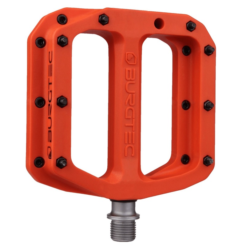 Burgtec MK4 Composite Flat Pedals – Race Red
